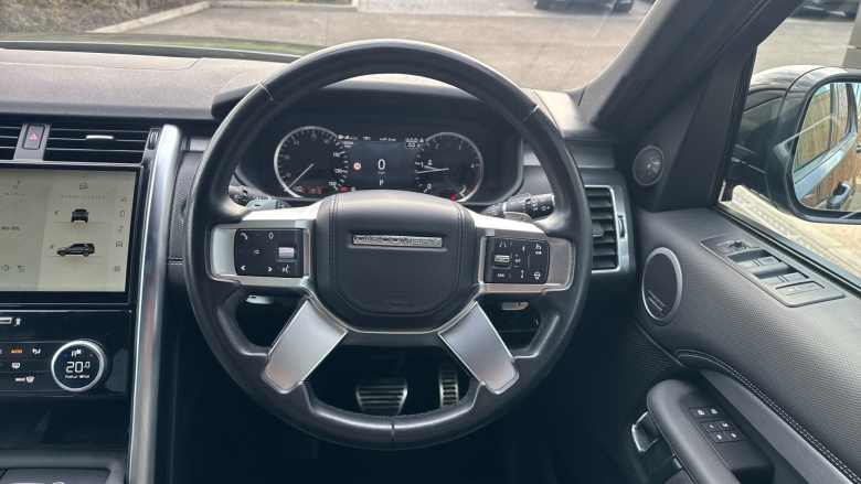 Land Rover Discovery 3.0 D300 R-Dynamic HSE 5dr Auto Diesel Station Wagon